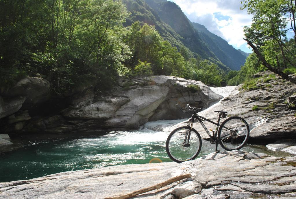 Myverzasca Resort Ai Piee Brione  외부 사진